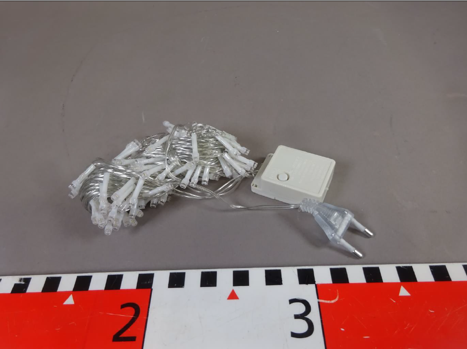 Imagen oficial de Lighting chain ; Unknown ; Christmas light publicada por OECD 2