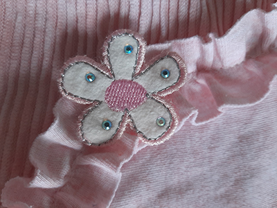 Imagen oficial de Baby's bodysuit ; BABYBAL ; publicada por OECD 2