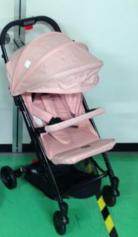 Imagen oficial de Pushchair ; Kikka boo ; Baby stroller publicada por OECD