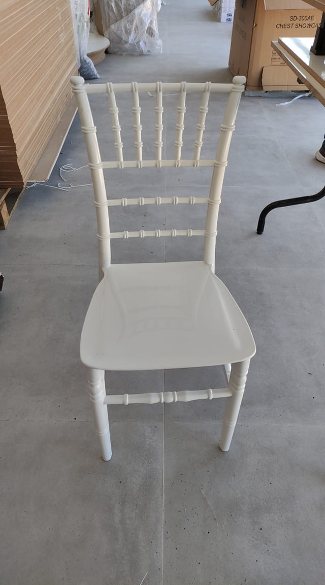 Imagen oficial de Plastic chair ; Pro Bürosim ; publicada por OECD