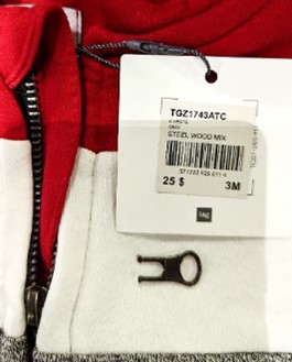Imagen oficial de TAG brand hooded, padded jacket publicada por OECD 2