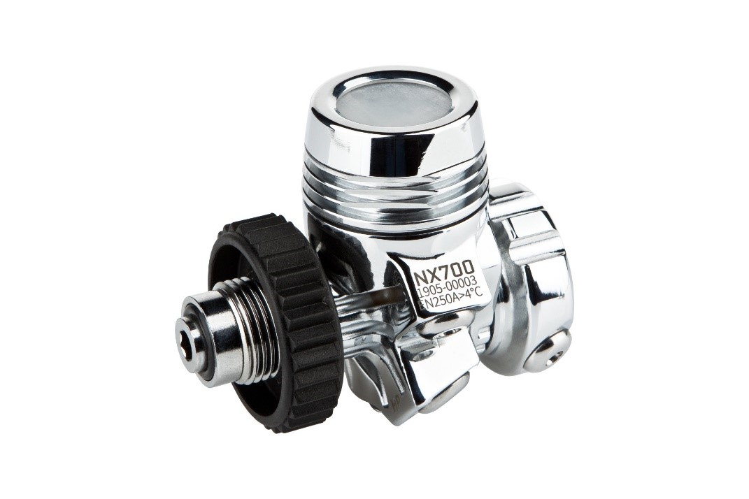 Imagen oficial de XDEEP NX700 scuba regulator publicada por OECD 4