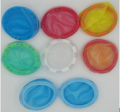 Imagen oficial de Latex-Free Magnetic Re-usable Water Balloons publicada por OECD 3