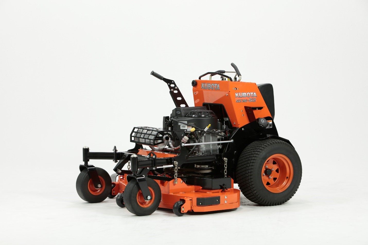 Imagen oficial de Bobcat and Kubota branded stand-on zero-turn lawnmowers publicada por OECD 9