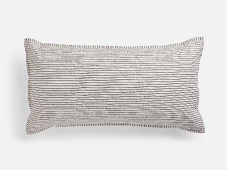 Imagen oficial de Red Land Cotton quilts and quilted shams publicada por OECD 15