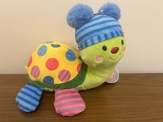 Imagen oficial de Cuddly Plush 28 cm Turtle publicada por OECD