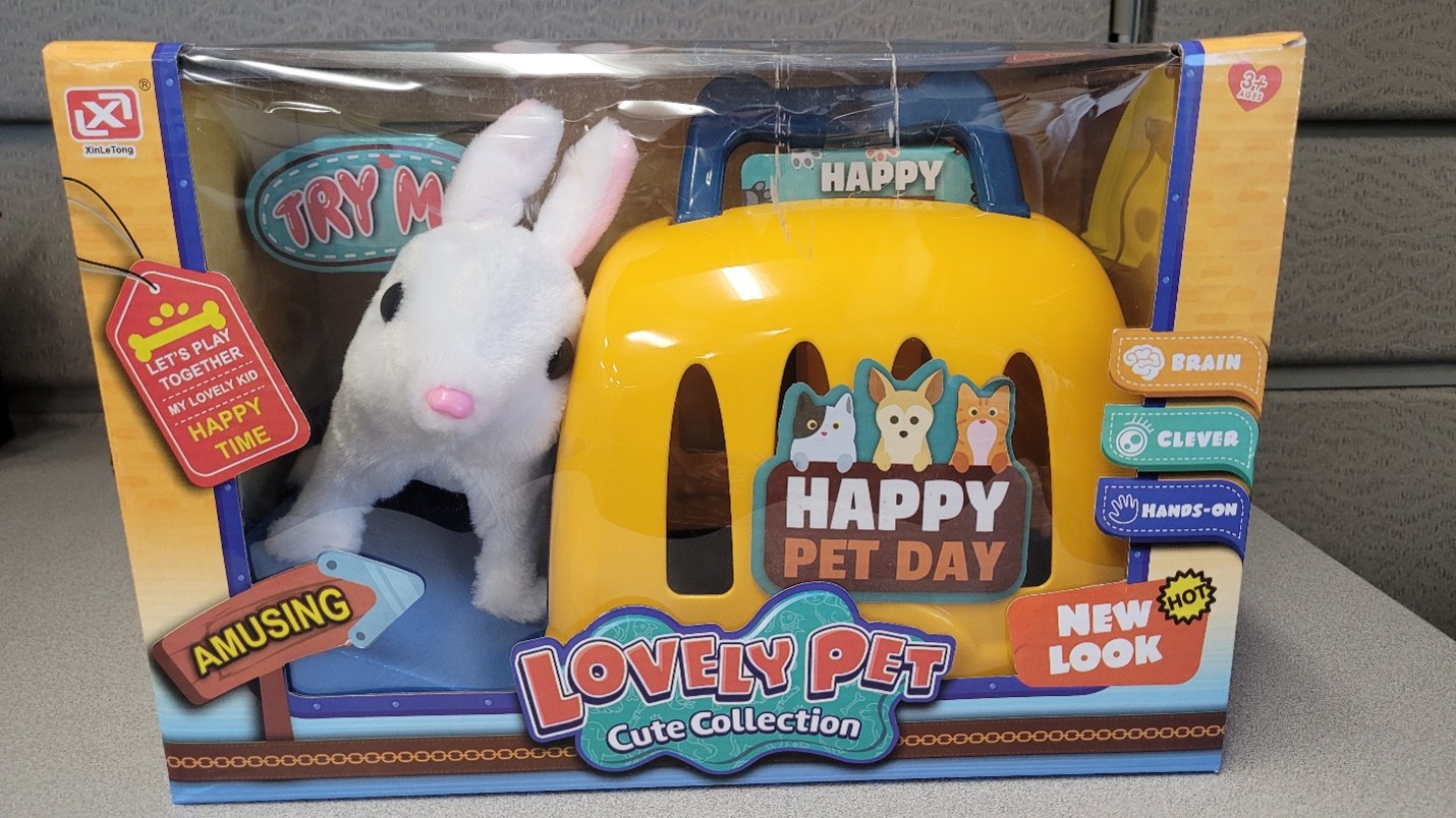 Imagen oficial de XinLe Tong – Lovely Pet Cute Collection (White Bunny with Yellow Pet Carrier) publicada por OECD