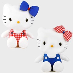 Imagen oficial de Various Sanrio Hello Kitty plush toys publicada por OECD