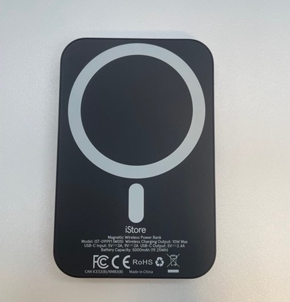 Imagen oficial de iStore Branded Magnetic Wireless Power Banks 5000 mAH Charger publicada por OECD 2