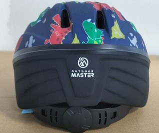 Imagen oficial de Various Outdoor Master children’s and youth helmets publicada por OECD 2