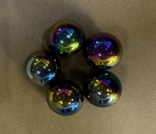 Imagen oficial de Cool Fidget Toy Stress Ball Fridget Magnet Stones for Adults, Magnetic Roller Ball for Craft Office Home Kitchen Refrigerator, Rare Earth Magnets Stress Relief Desk Toy Decoration publicada por OECD
