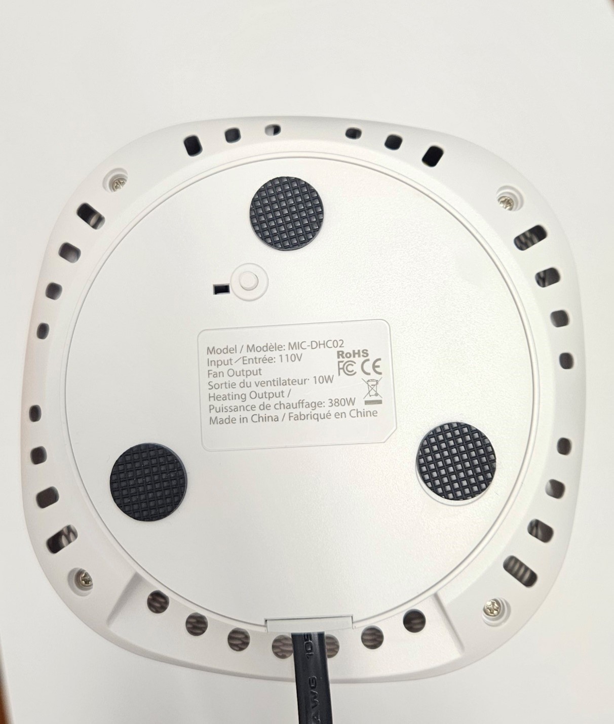 Imagen oficial de Merkury Innovations Hot + Cool Heating and Cooling Fan publicada por OECD 2