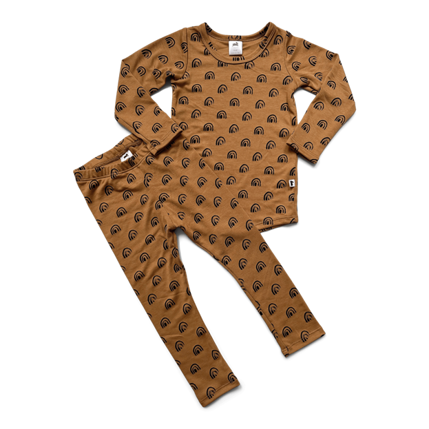 Imagen oficial de Little & Lively Baby/Kids/Youth Bamboo 2-Piece Long-Sleeve and Henley Lounge Sets publicada por OECD 4