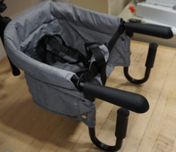 Imagen oficial de Portable Hook-On Chair publicada por OECD