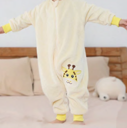 Imagen oficial de Michley-branded children’s pajamas publicada por OECD 3