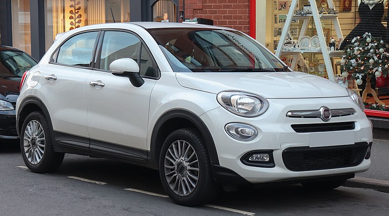 Imagen oficial de FIAT 500X 2016-2019 - MOLDURAS DE LAS CERRADURAS DE LOS ASIENTOS TRASEROS publicada por OECD