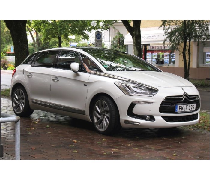 Imagen oficial de CITROËN C3 A51 (2011-2018), C4 B7 (2011-2018), DS3 D34 (2011-2018), DS4 D41 (2011-2018), DS5 D85 (2011-2018) - GYB Sustitución de los airbags conductor y pasajero delantero publicada por OECD 5