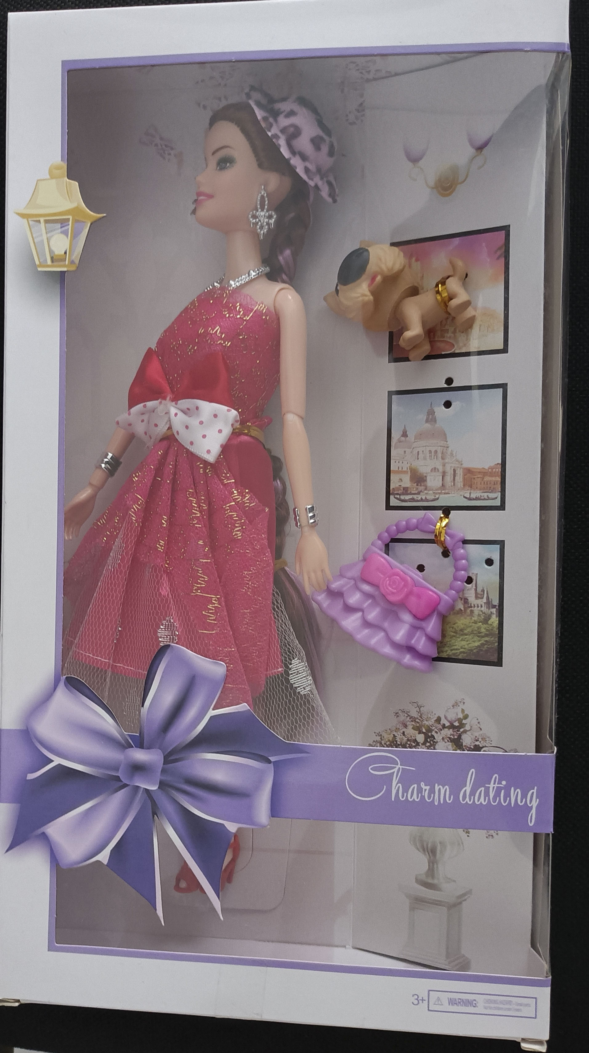 Imagen oficial de Plastic doll ; Unknown ; publicada por OECD 3