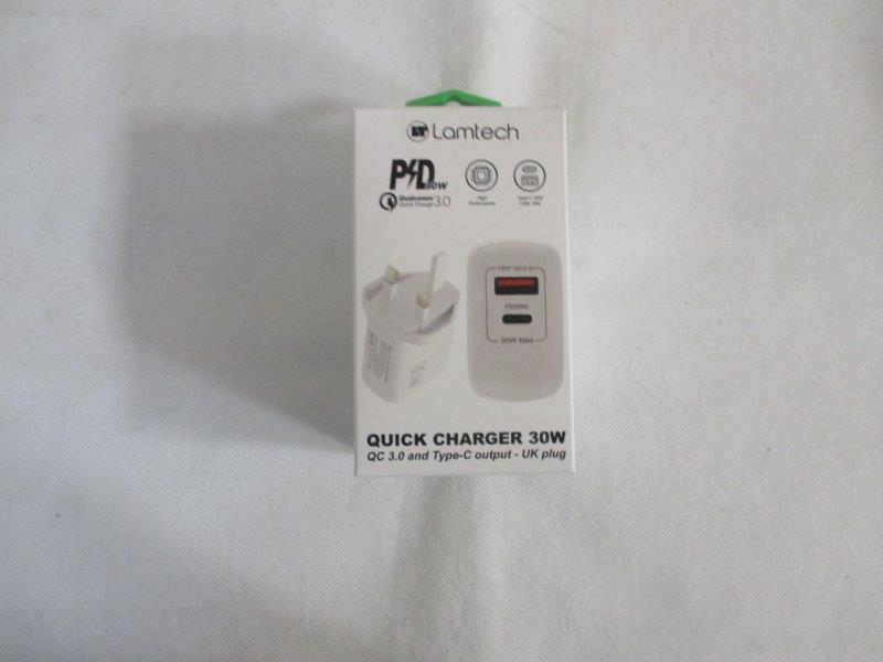 Imagen oficial de USB charger ; Lamtech ; publicada por OECD
