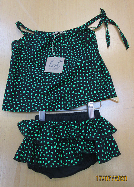 Imagen oficial de Girls' clothing set ; Lol the Brand ; publicada por OECD