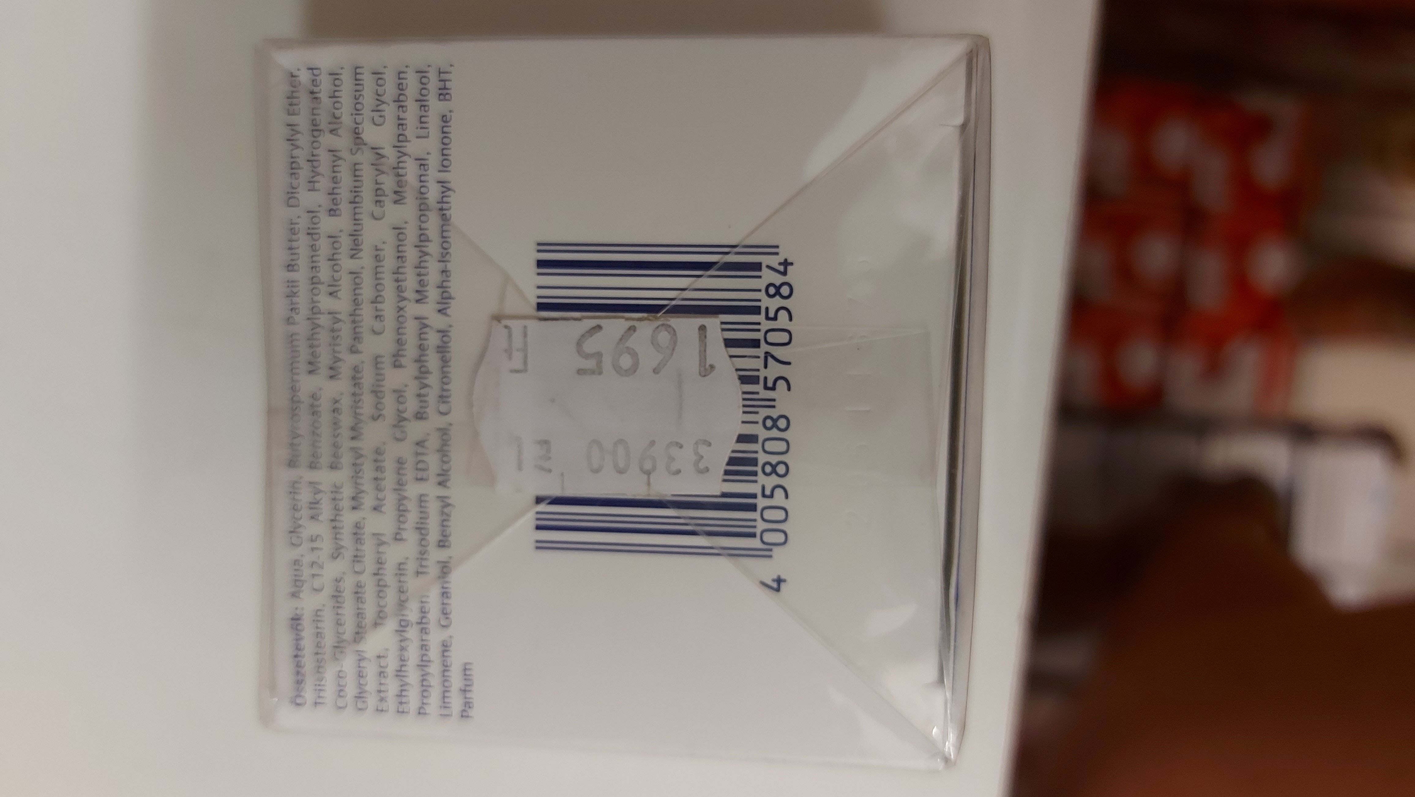 Official image of Face cream ; Nivea ; Regenerating Face Cream published by OECD 3