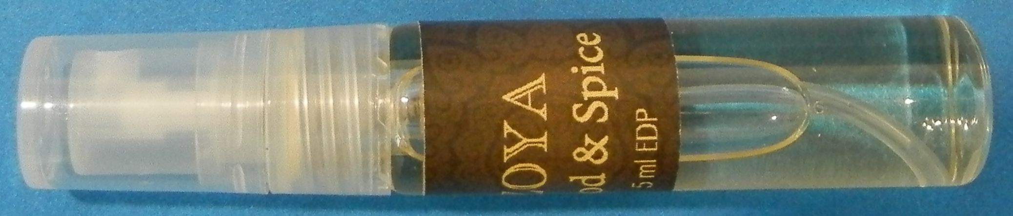 Official image of Perfume ; Zoya Collection ; Wood & Spice published by OECD 4
