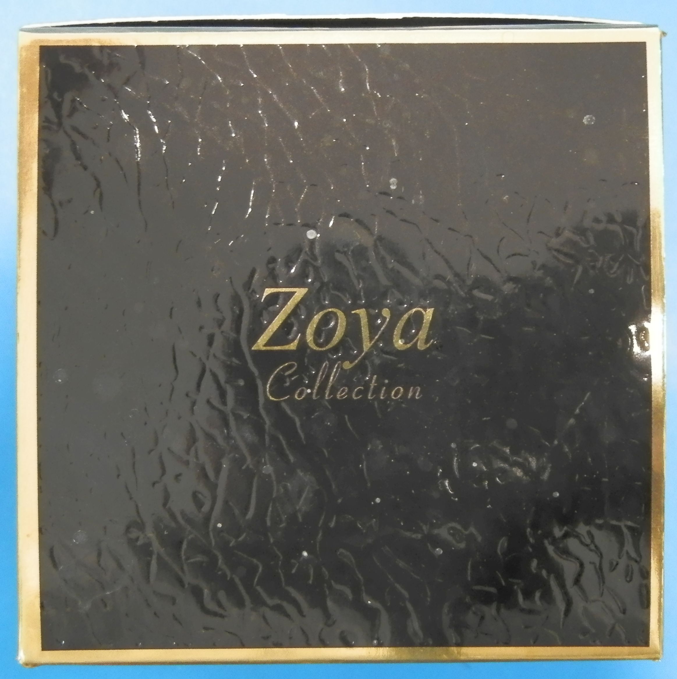 Official image of Perfume set ; Zoya Collection ; ROYAL ROSE published by OECD 5