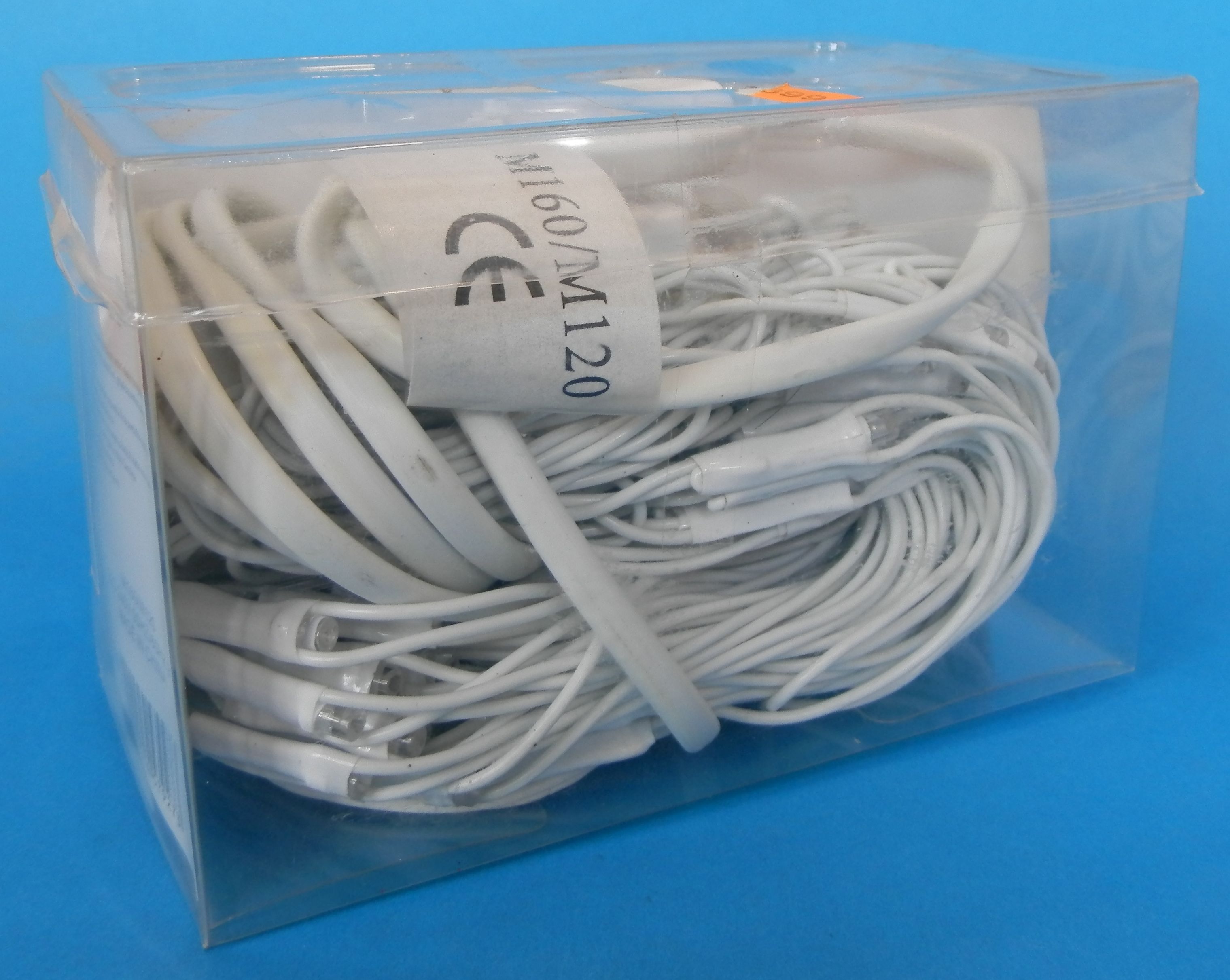 Official image of Lighting chain ; Unknown ; 1.2M X 1.6M LED LIGHT published by OECD 3
