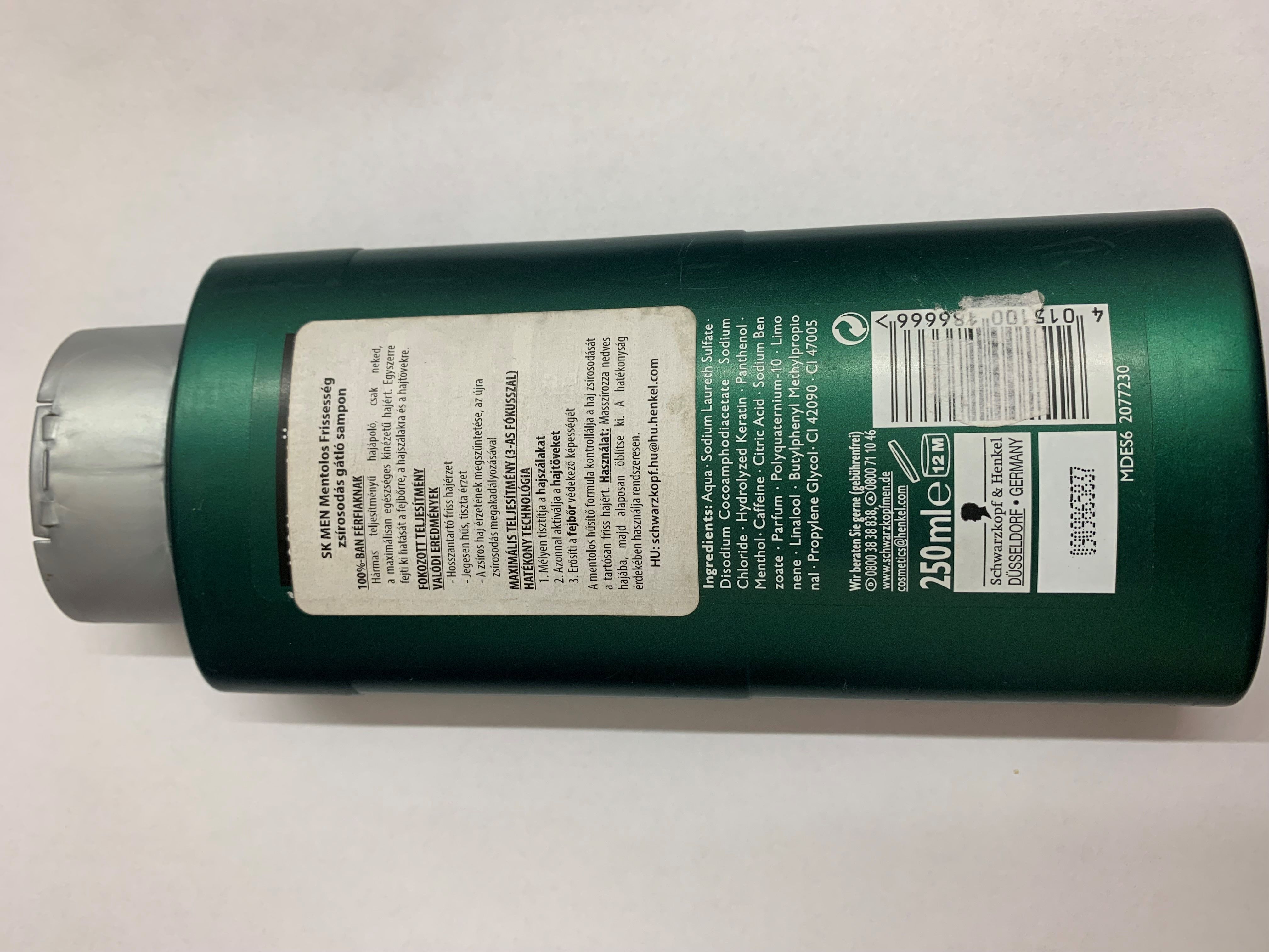 Official image of Shampoo ; Schwarzkopf ; Shampoo Men 3-FACH-EFEKT COOL MENTHOL NON-STOP FRESH published by OECD