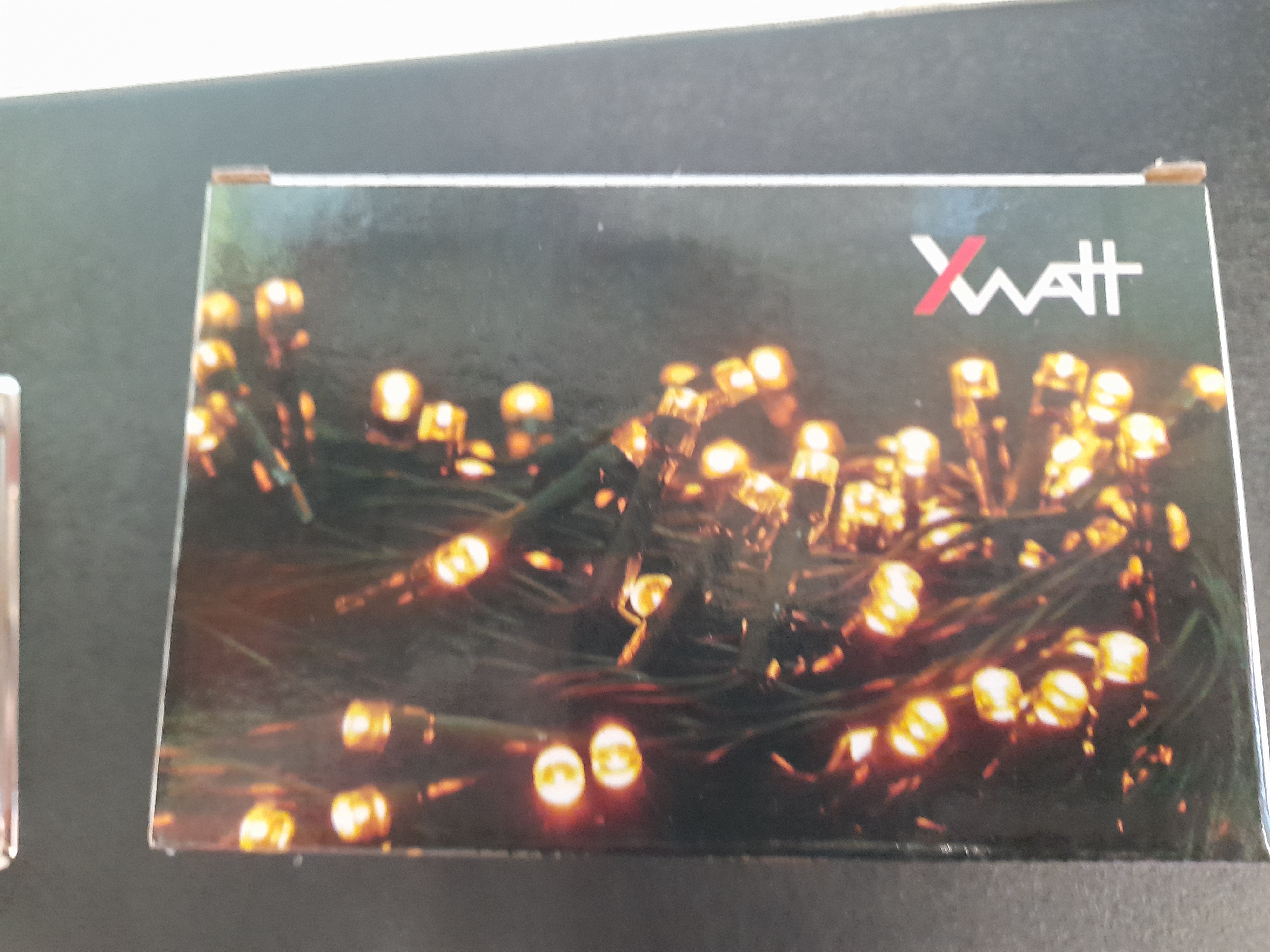 Official image of Lighting chain ; XWATT ; Karácsonyi fény, Christmas light published by OECD
