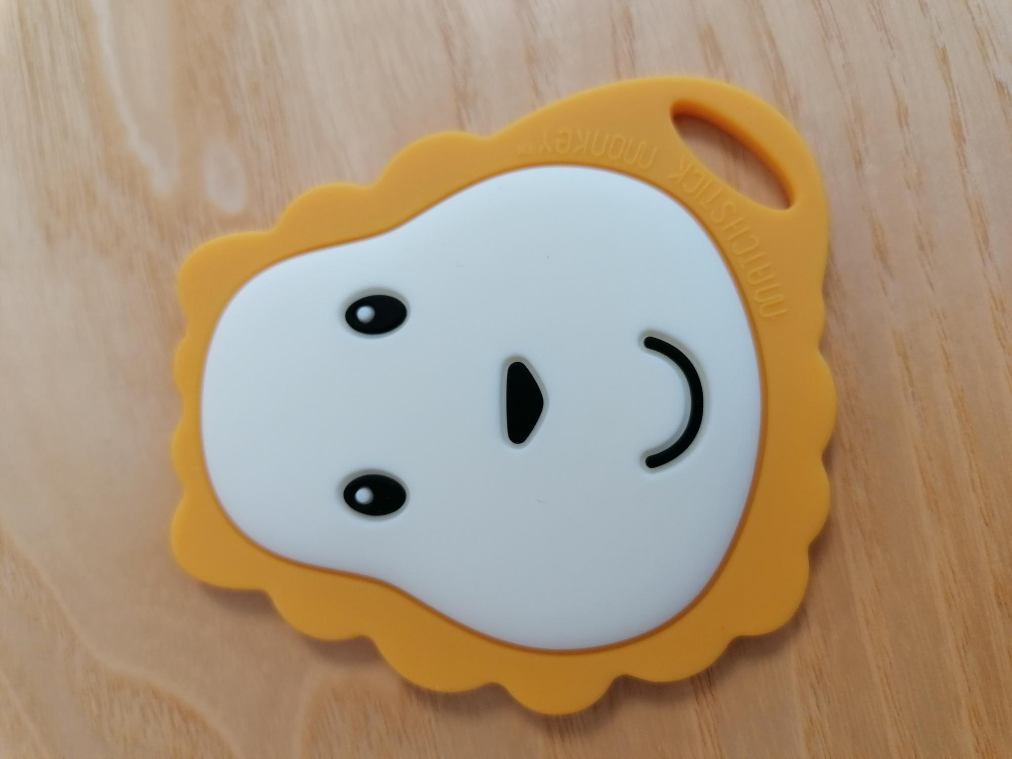 Official image of Teether with clip ; MATCHSTICK MONKEY ; Flat Face Teether & Soother Clip published by OECD 5