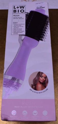 Official image of Hair dryer brush ; Lux & Willow ; Rush Hot Blow Brush published by OECD