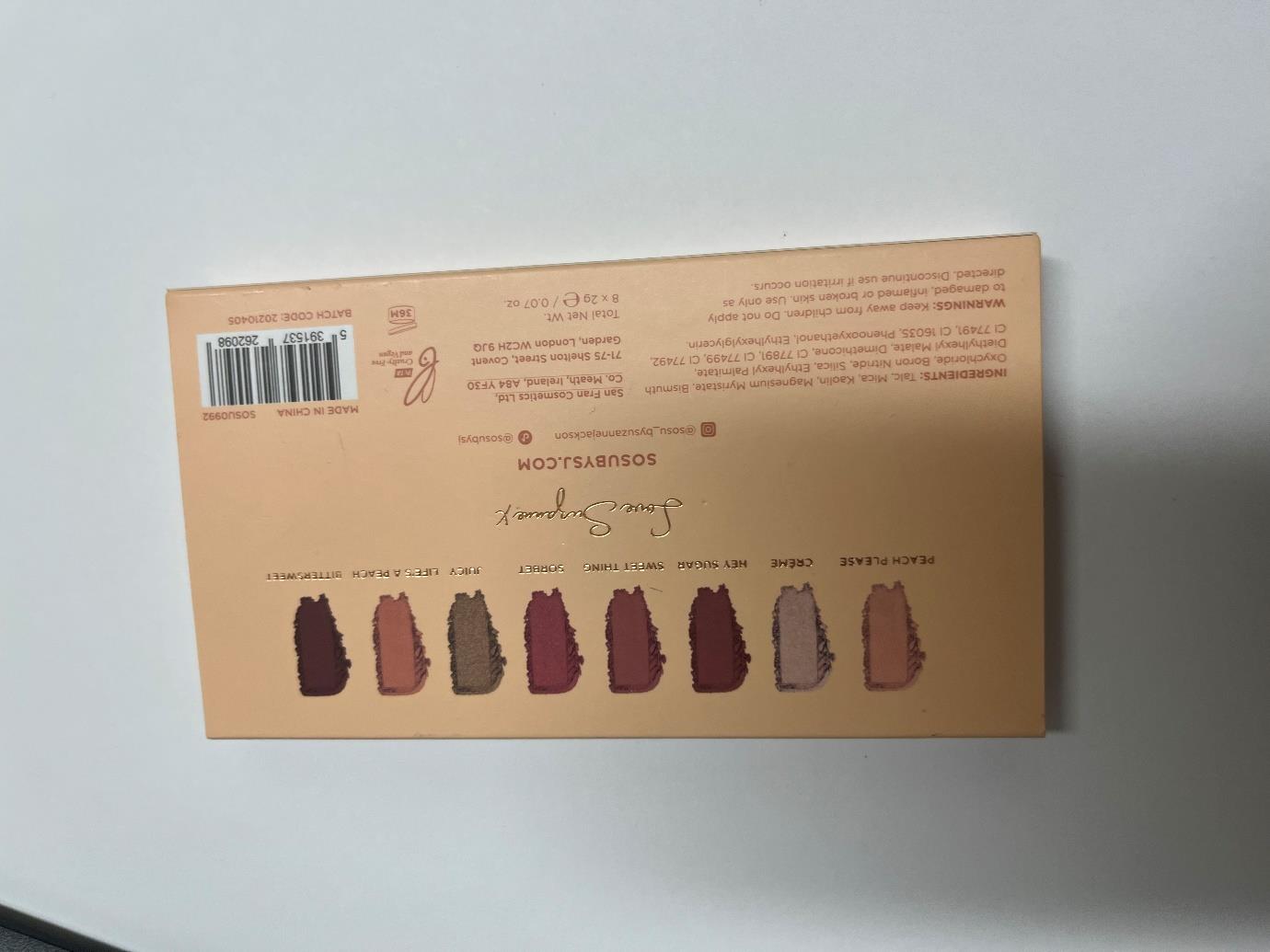 Official image of Eyeshadow palette ; SOSU Cosmetics ; Peach Dreams published by OECD 2