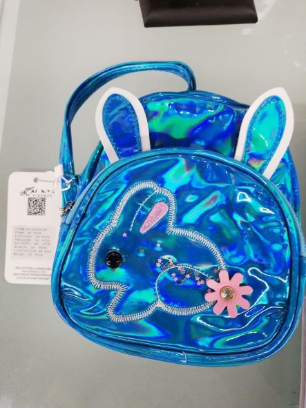 Official image of Children's bag ; MARCA MAI MAX FIRENZE ; published by OECD