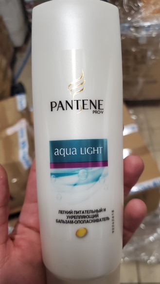 Official image of Shampoo ; PANTENE ; Aqua Light published by OECD 4