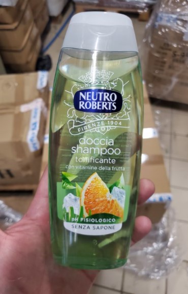 Official image of Hair and body wash ; Neutro Roberts ; Doccia Shampoo tonificante con vitamine della frutta published by OECD 4