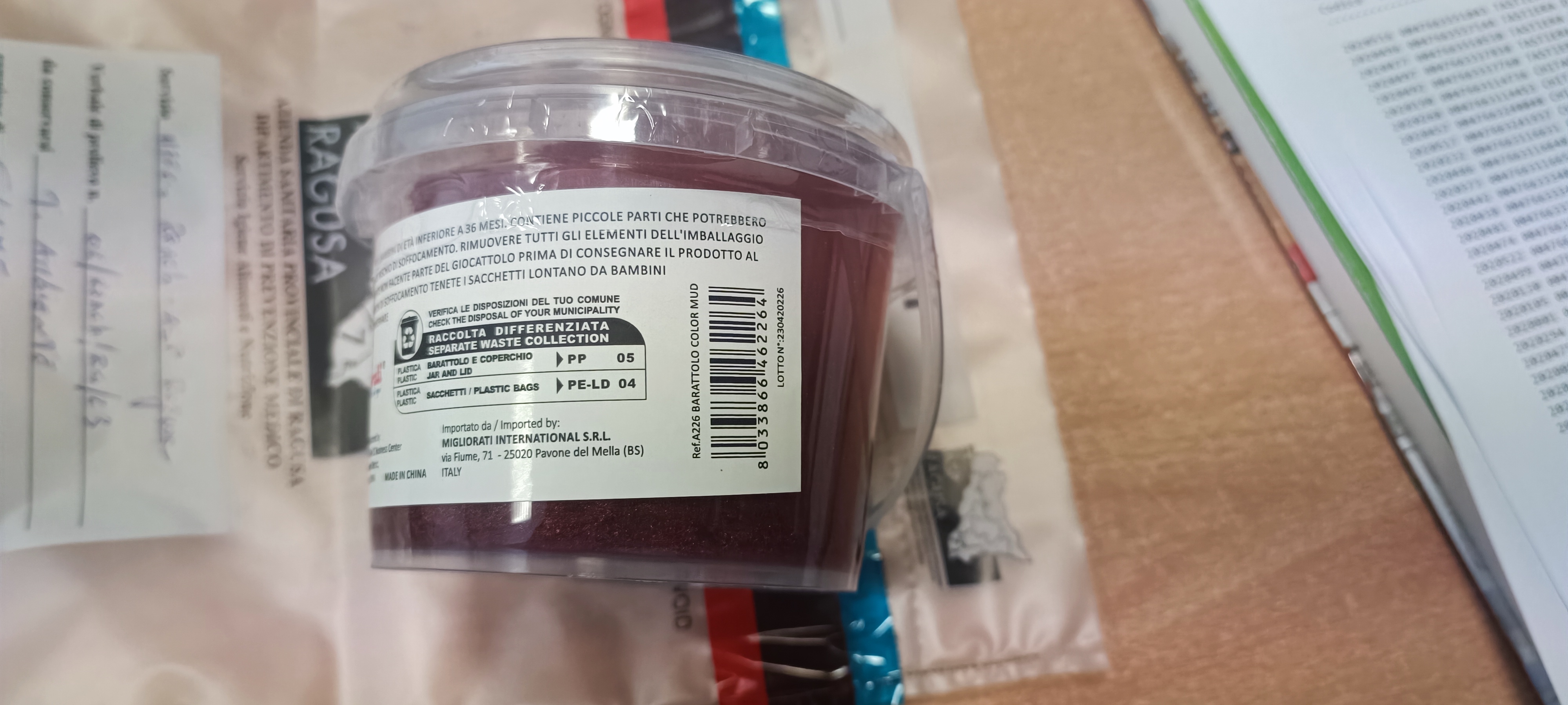 Official image of Slime toy ; DIY ; Crystal Slime DIY published by OECD 3
