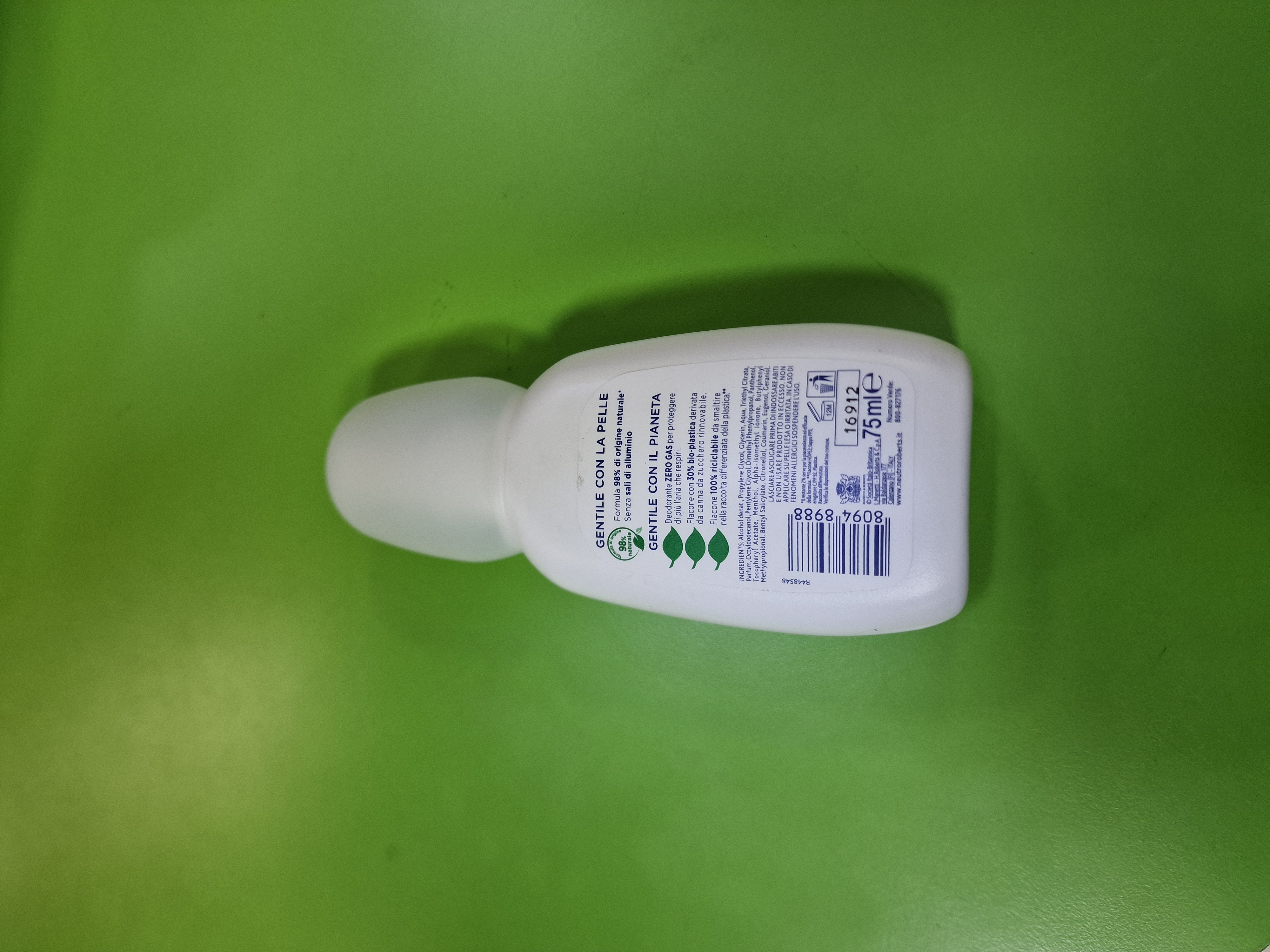 Official image of Spray deodorant ; Neutro Roberts ; Eco deo spray zero gas zero sali published by OECD 2