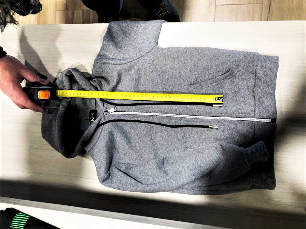 Official image of Children's sweatshirt ; Unknown ; CHICO published by OECD