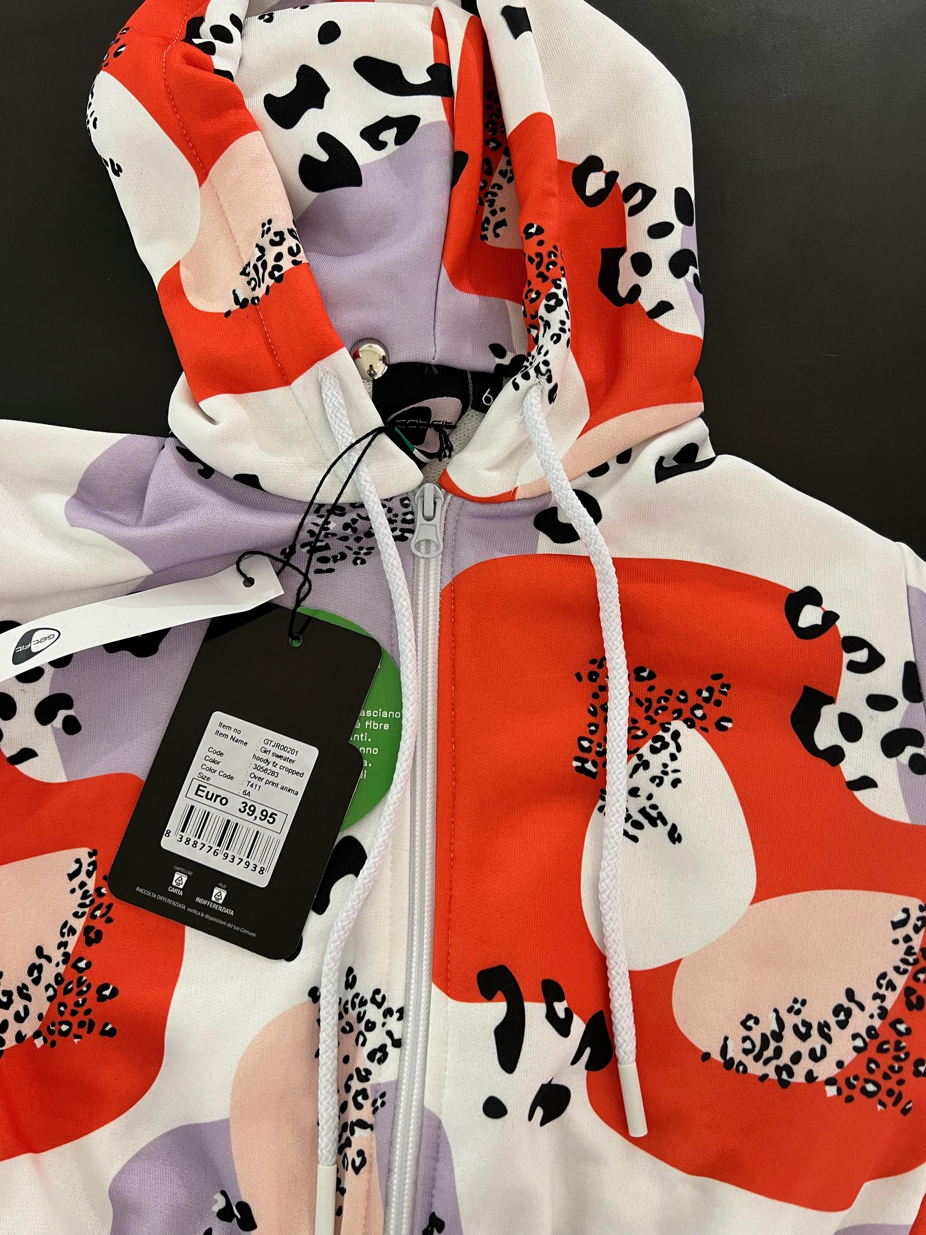 Official image of Children's hoodie ; GET FIT ; Girl Sweater published by OECD