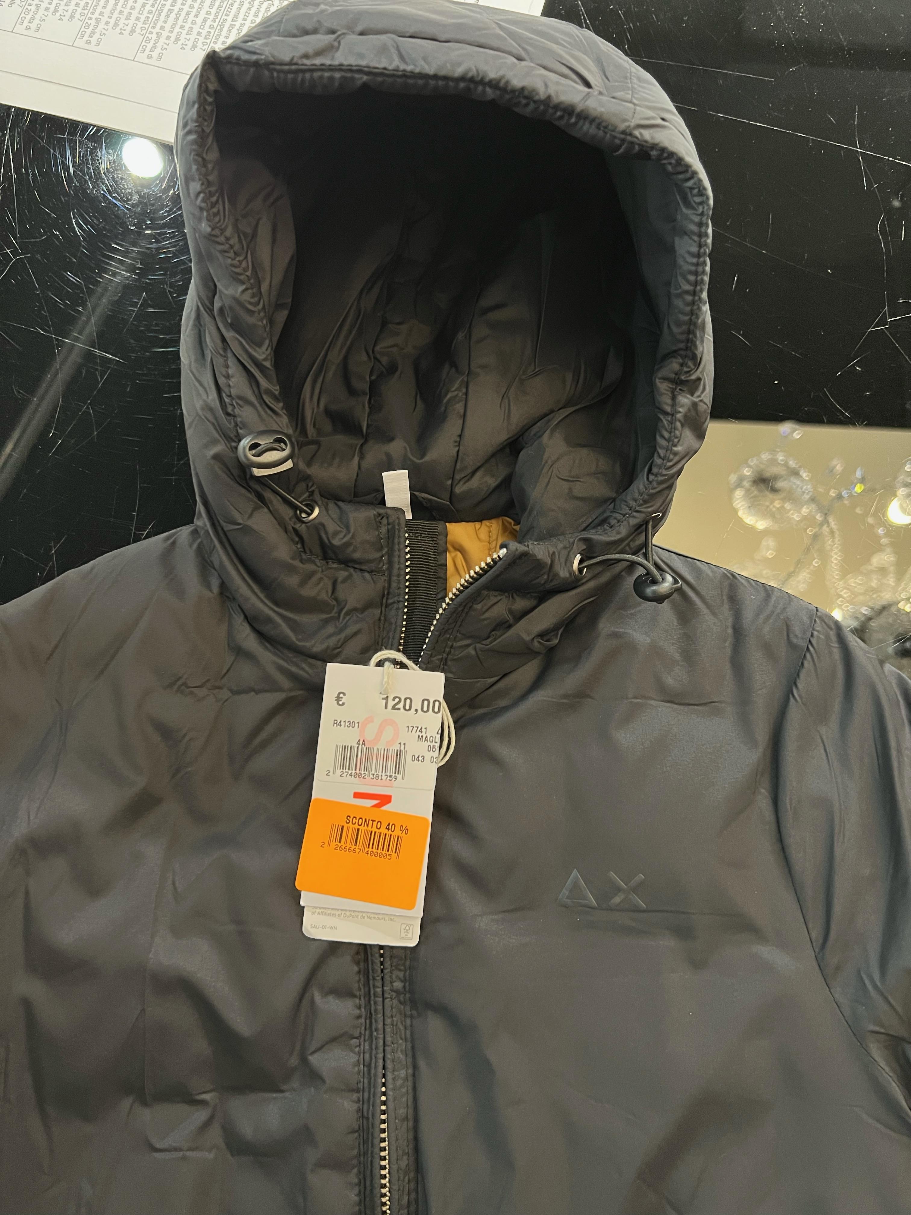 Official image of Children's hoodie ; SUN 68 ; ∆X published by OECD