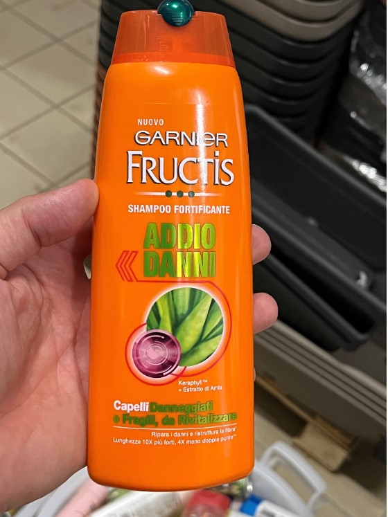 Official image of Shampoo ; Garnier ; Garnier Fructis shampoo fortificante published by OECD