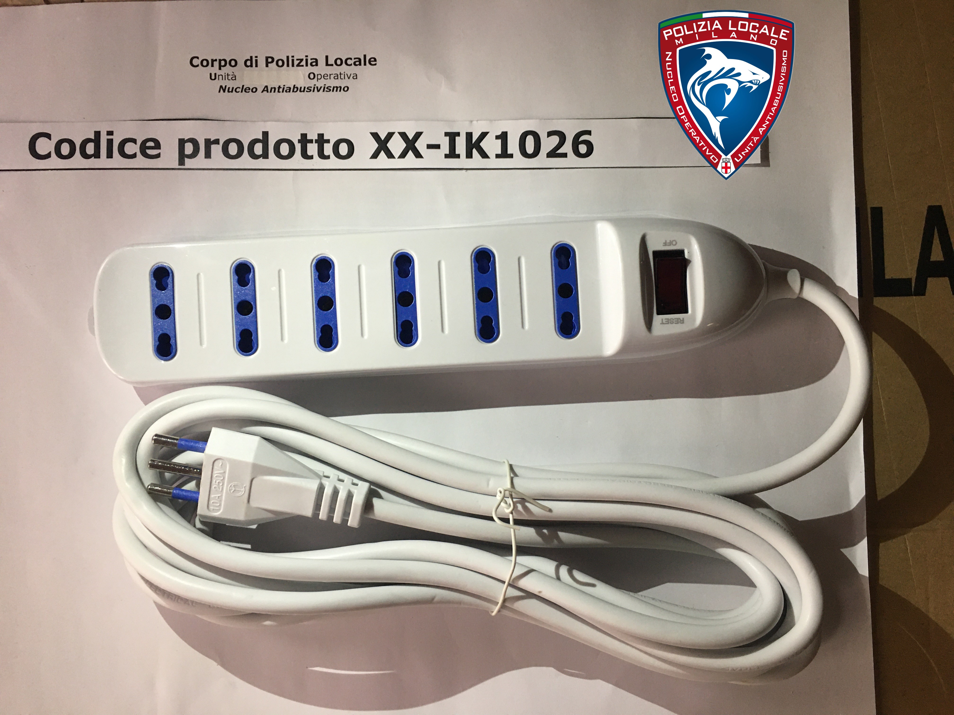 Official image of Extension lead ; AIGOSTAR ; 6 USCITE MULTIPRESA SCHUKO published by OECD 2