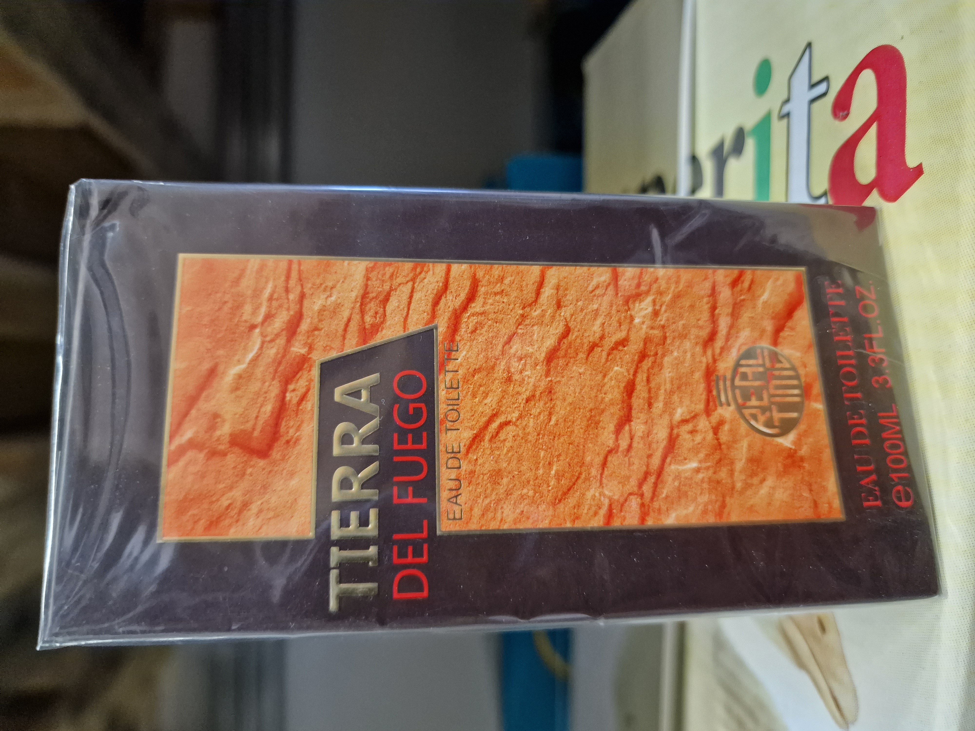 Official image of Perfume ; REAL TIME ; TIERRA DEL FUEGO published by OECD