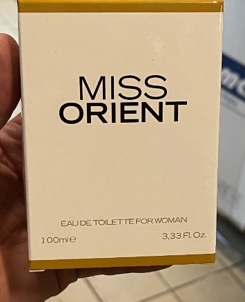 Official image of Eau de toilette ; Jesus Gomez ; Miss Orient published by OECD