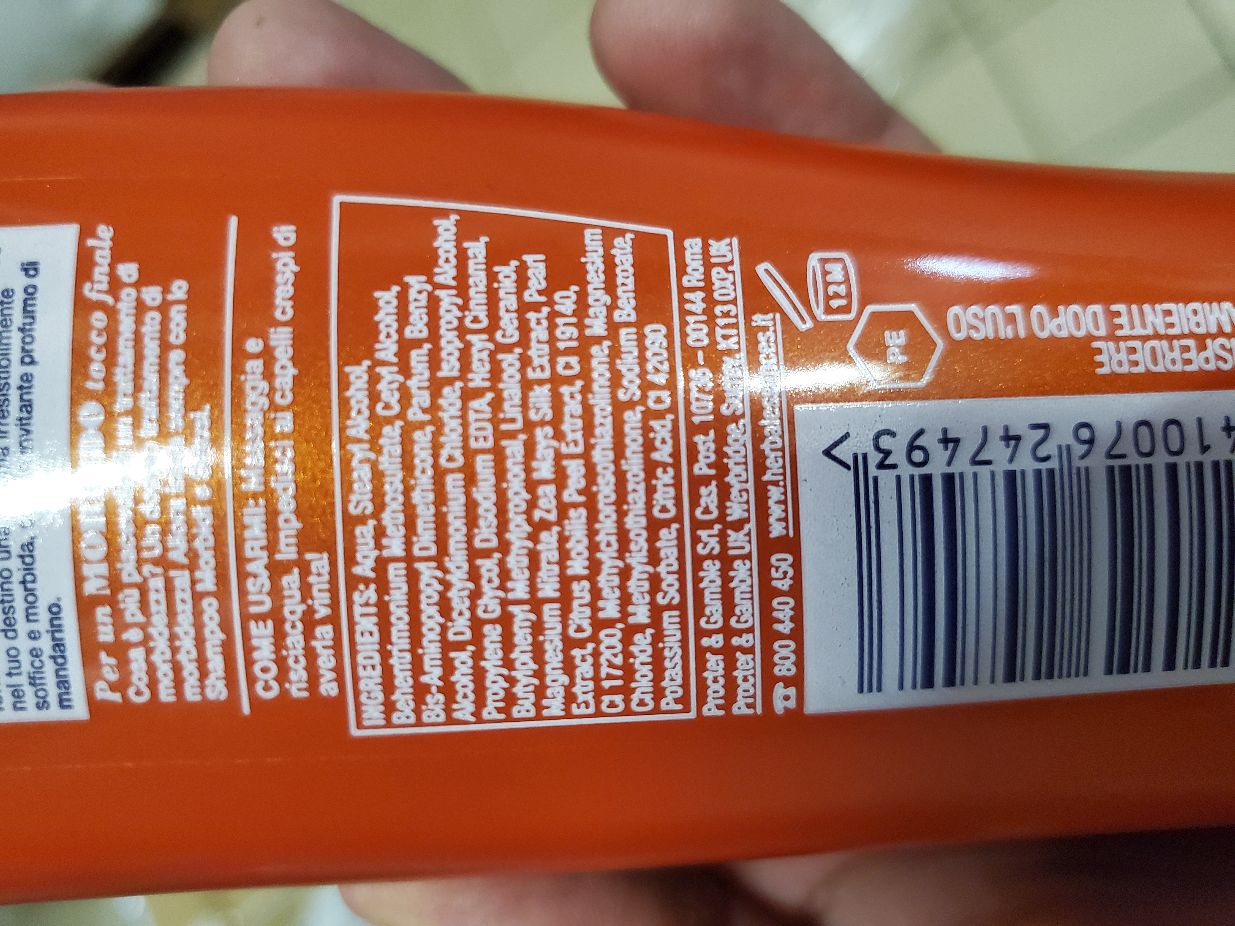 Official image of Hair conditioner ; Herbal essences ; Morbidi e setosi published by OECD 3