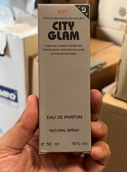 Official image of Perfume ; Mav ; City Glam published by OECD