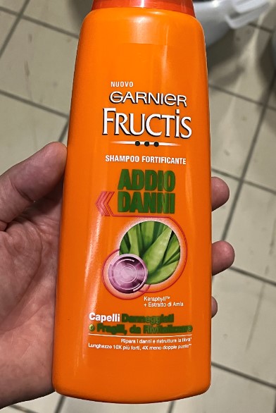 Official image of Shampoo ; Garnier ; Shampoo fortificante addio danni - Fructis published by OECD