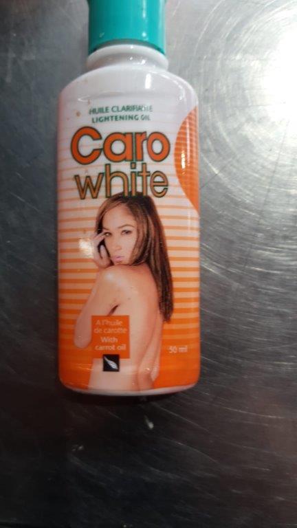 Official image of Skin-lightening oil ; Dream Cosmetics ; Caro White published by OECD