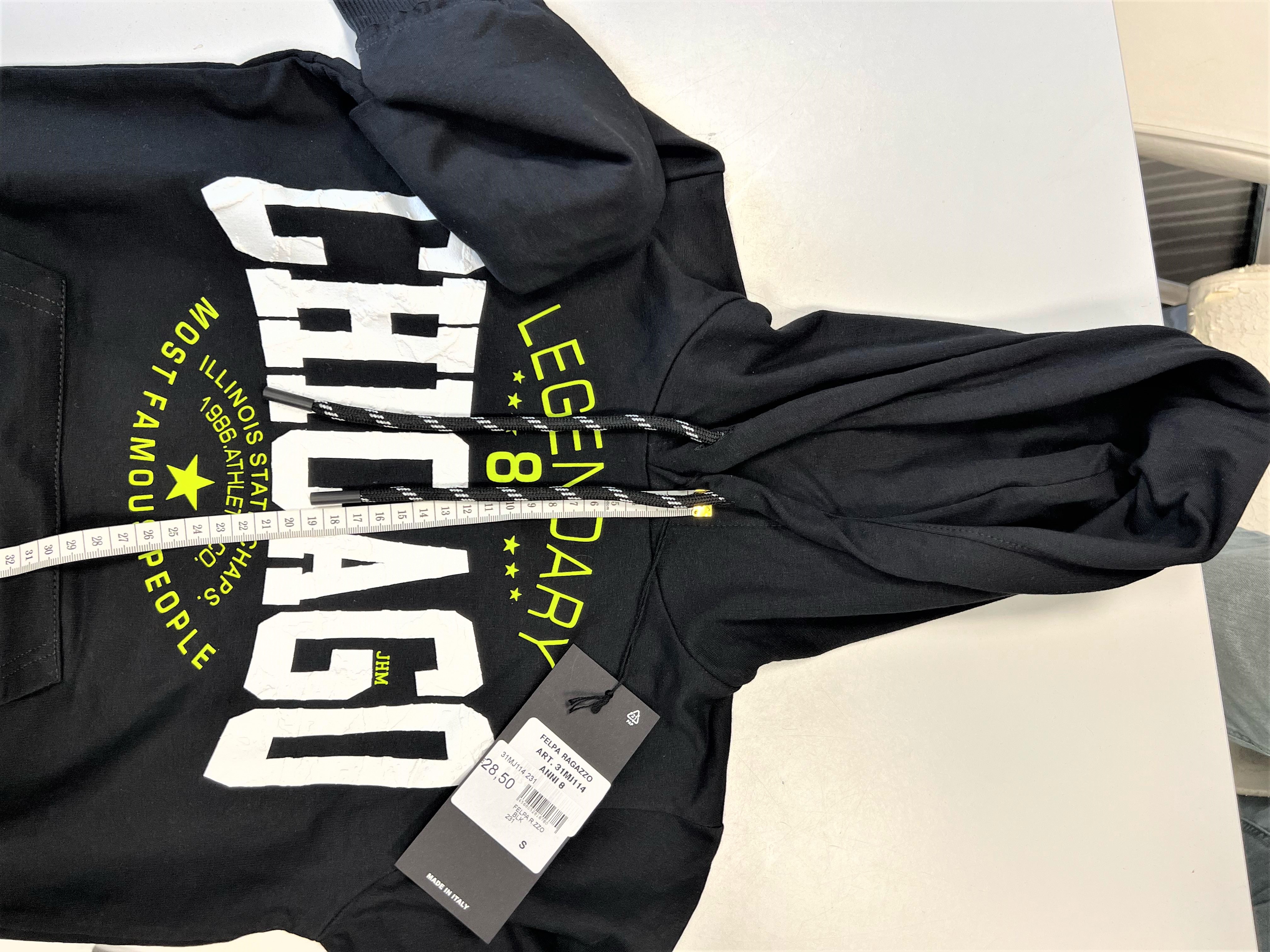 Official image of Children's sweatshirt ; Yours By Tandem ; Chicago Legendary 86 published by OECD 2